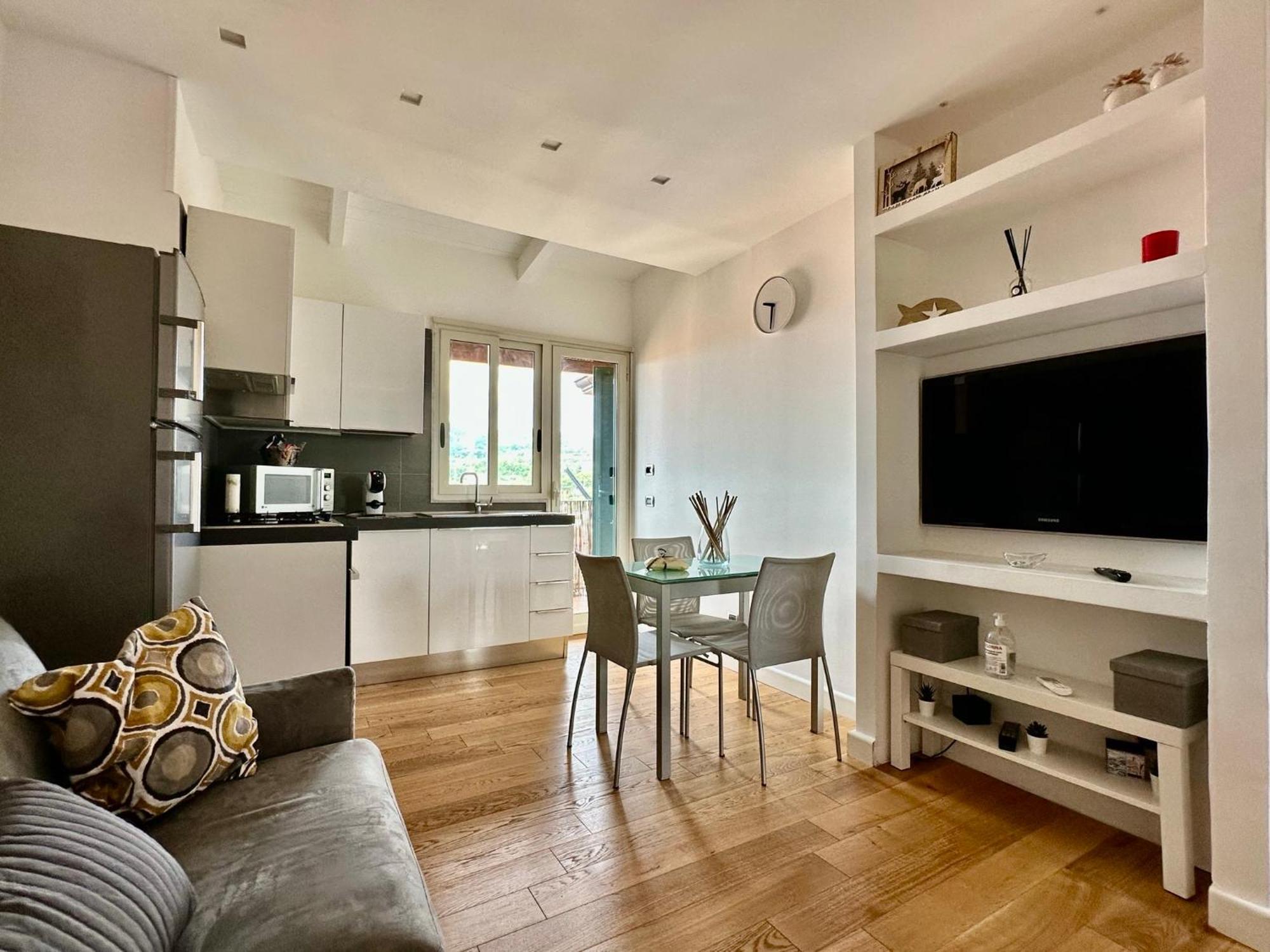 Suite Delicia Apartment - Appartamento Con Terrazza Napoli Eksteriør bilde