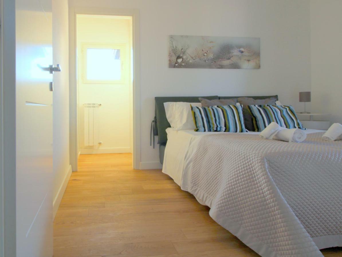Suite Delicia Apartment - Appartamento Con Terrazza Napoli Eksteriør bilde