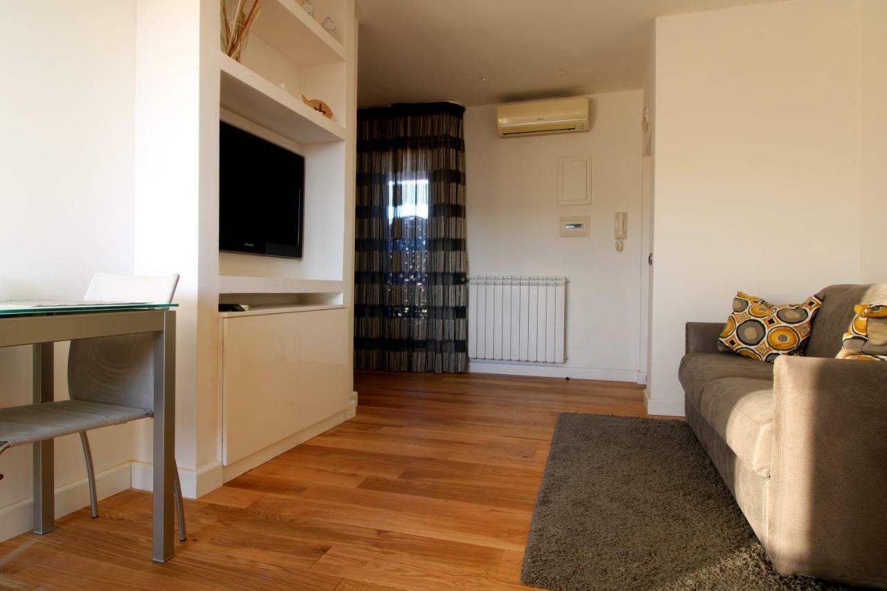 Suite Delicia Apartment - Appartamento Con Terrazza Napoli Eksteriør bilde