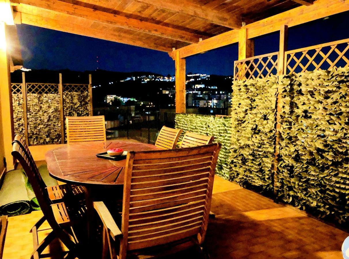 Suite Delicia Apartment - Appartamento Con Terrazza Napoli Eksteriør bilde